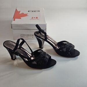 Del Garda DG Black Heels Rhinestone Display Women Size 8 with Box